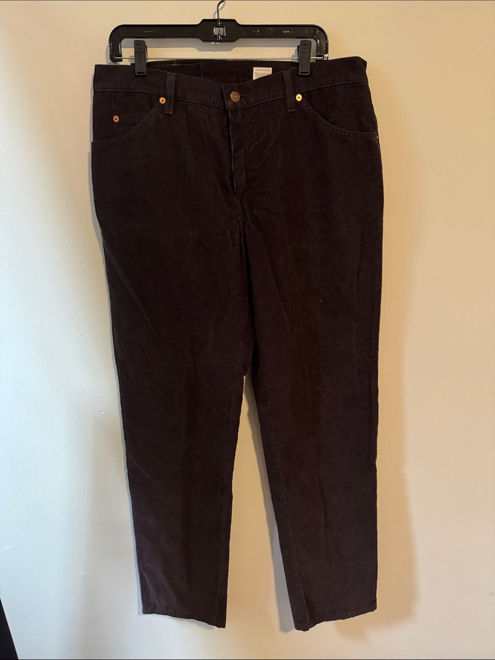 New Levi’s Women’s Dark Brown Corduroy Jeans